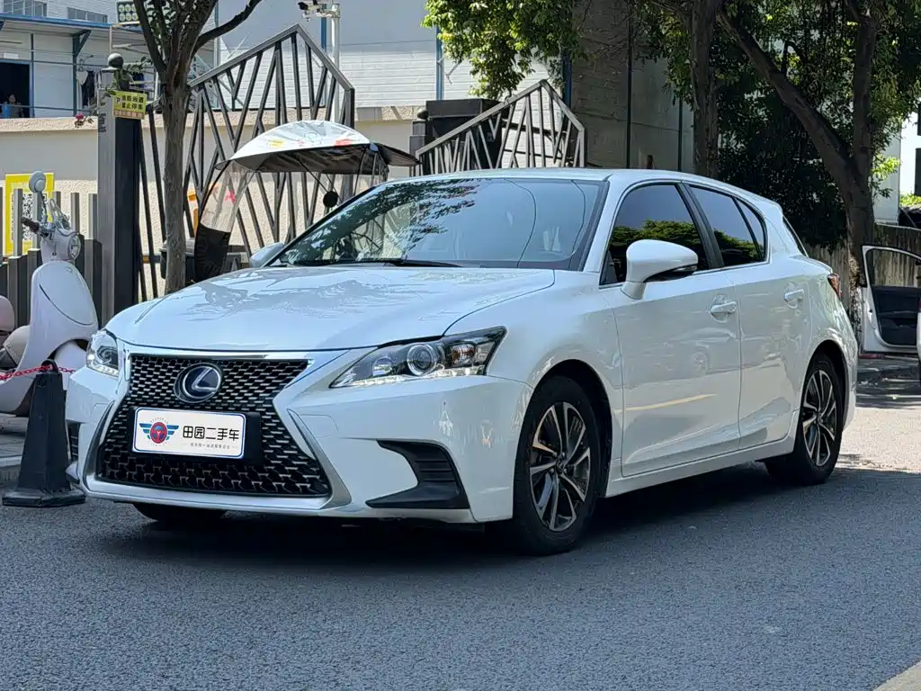 Lexus CT 2019 2017 CT200h Comfort (Single Color, China V)