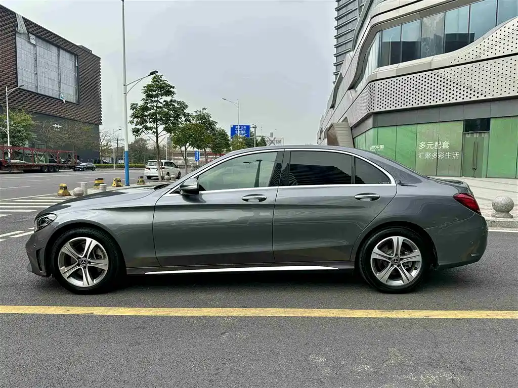 Mercedes-Benz C-Class 2019 C 260 L Sport фото 10