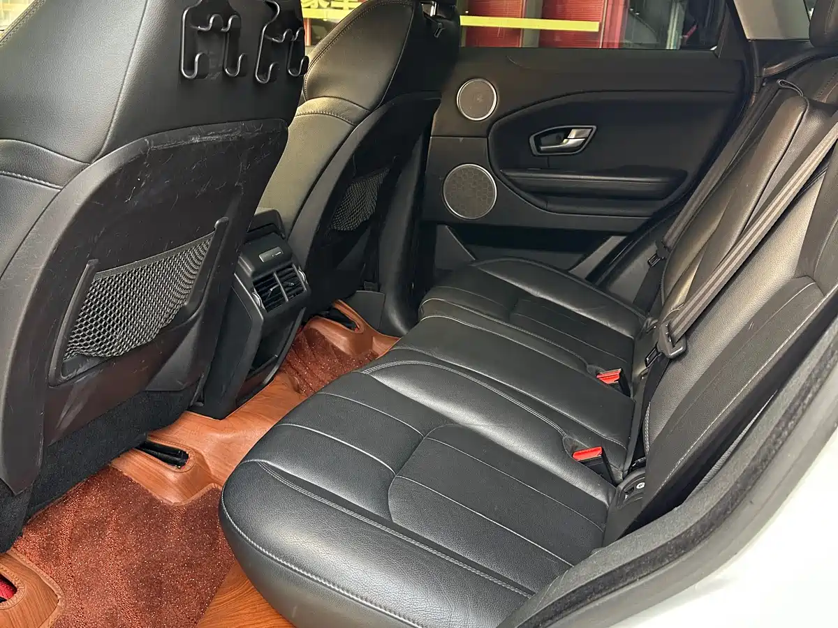Land Rover Range Rover Evoque 2018 240PS SE Smart Edition фото 4