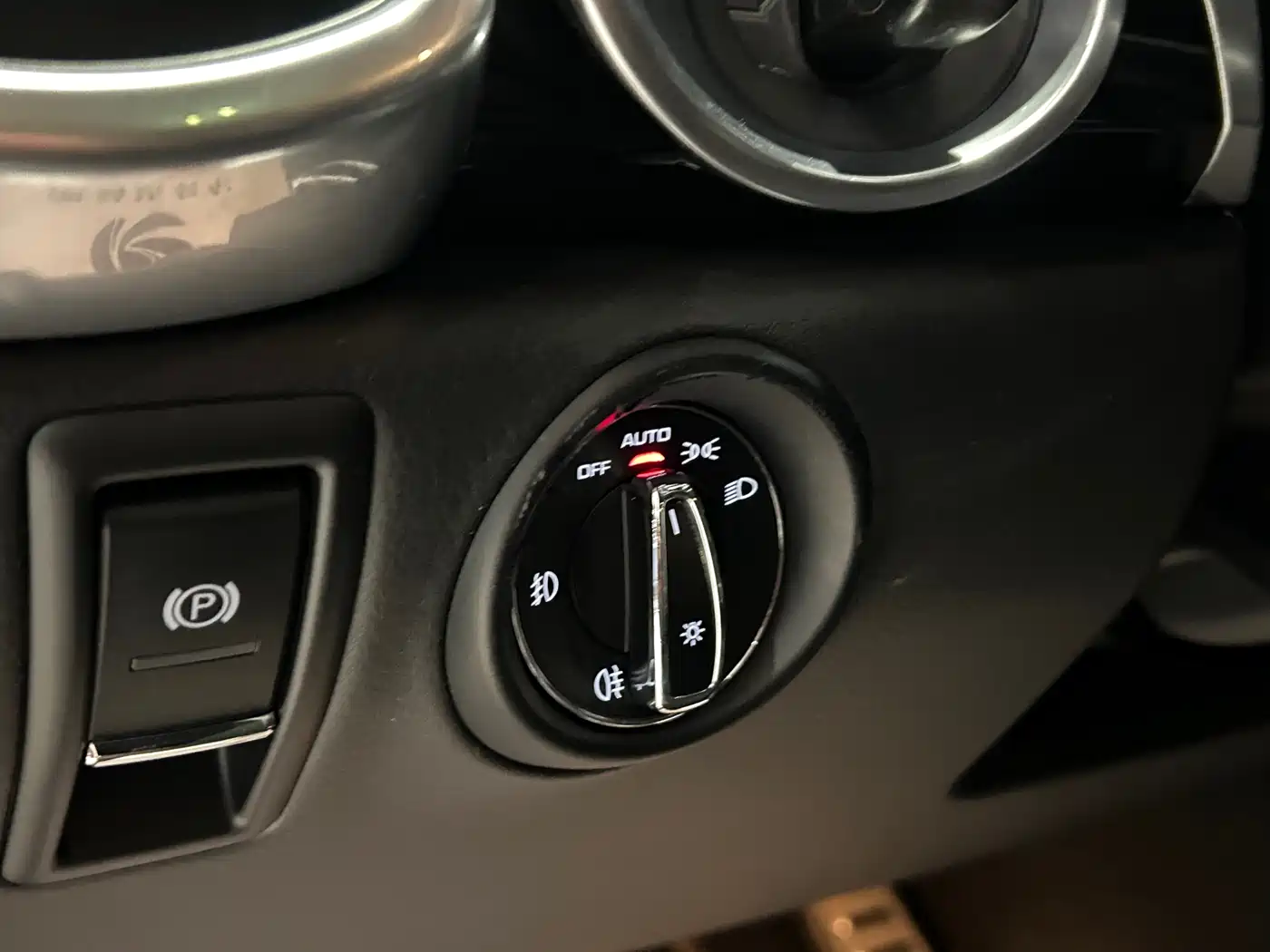 Porsche Cayenne 2015 Cayenne 3.0T фото 10