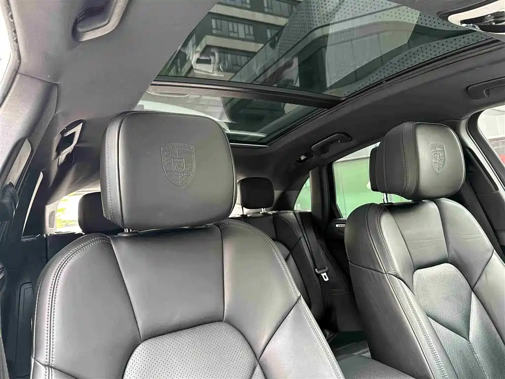 Porsche Macan 2014 Macan 2.0T фото 22