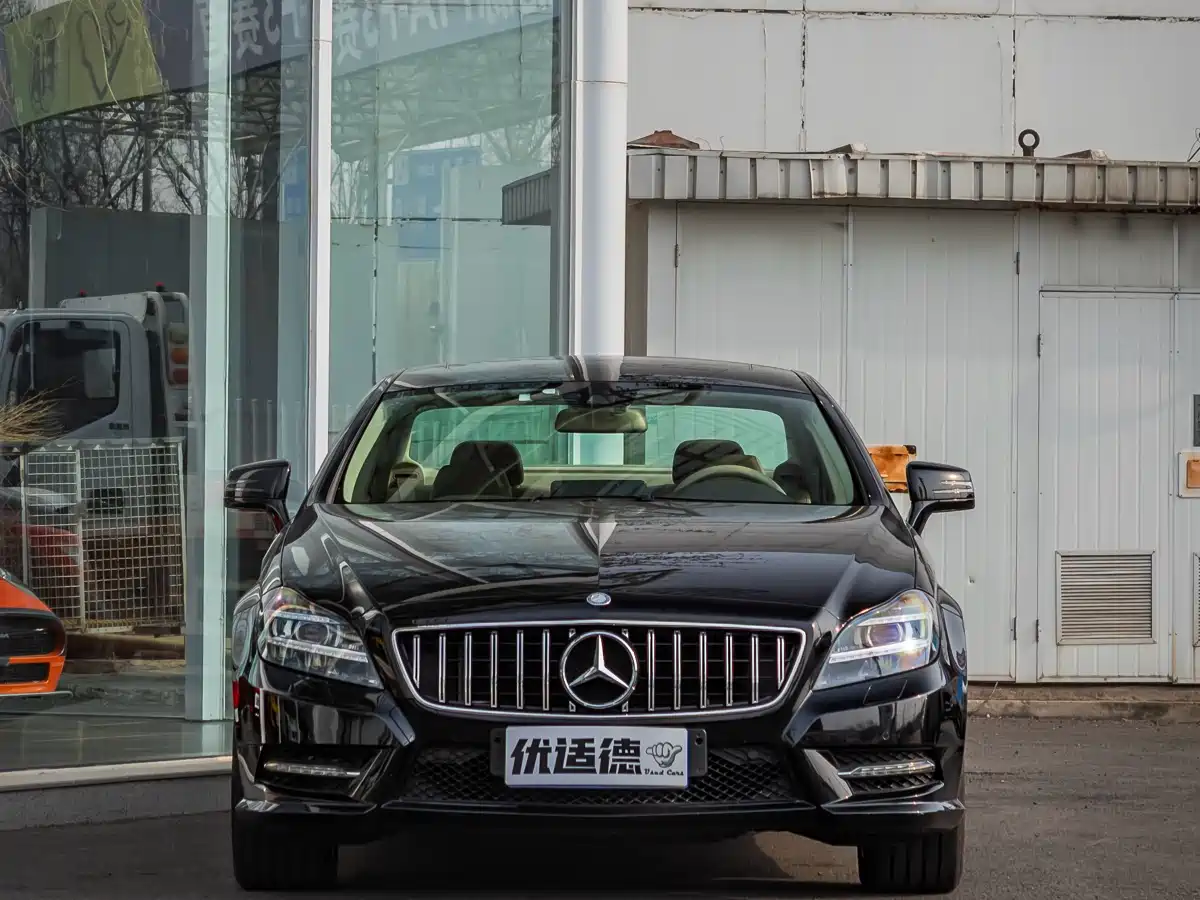 Mercedes-Benz CLS 2012 CLS 350 CGI фото 2