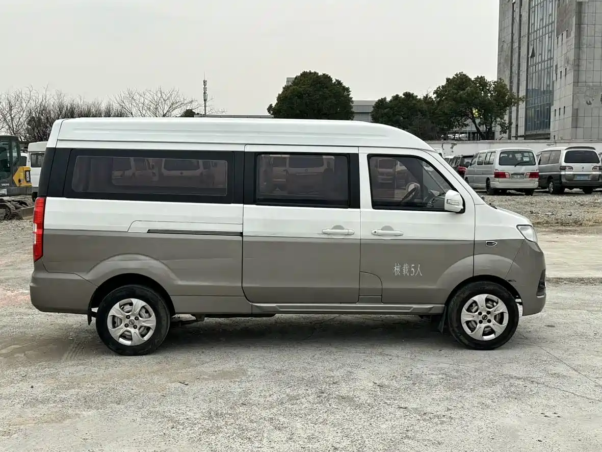 Фото 5 - Jinbei New Hiace X30L