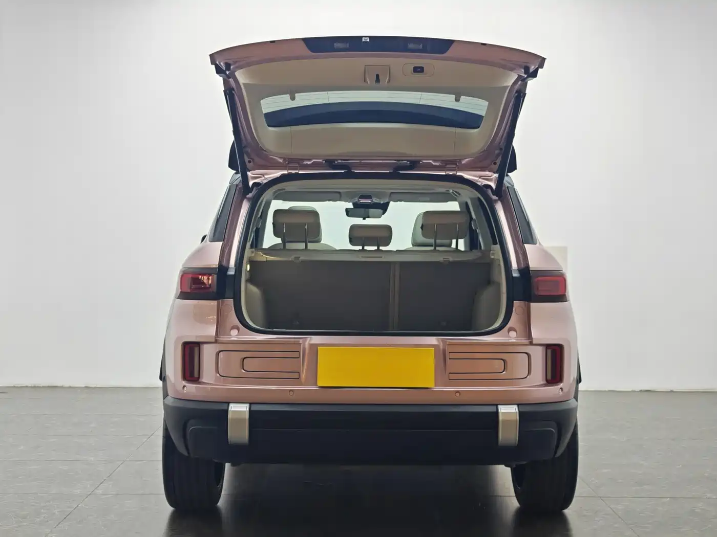 GEELY AUTOMOBILE GEELY ICON