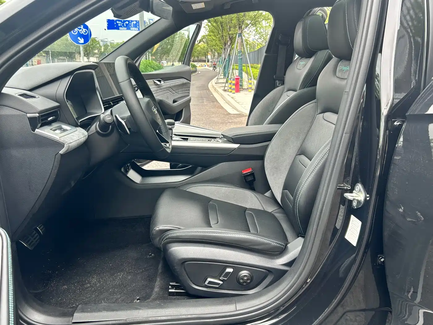 Geely Xing Rui 2024 1.5TD Soaring Dragon Edition фото 11