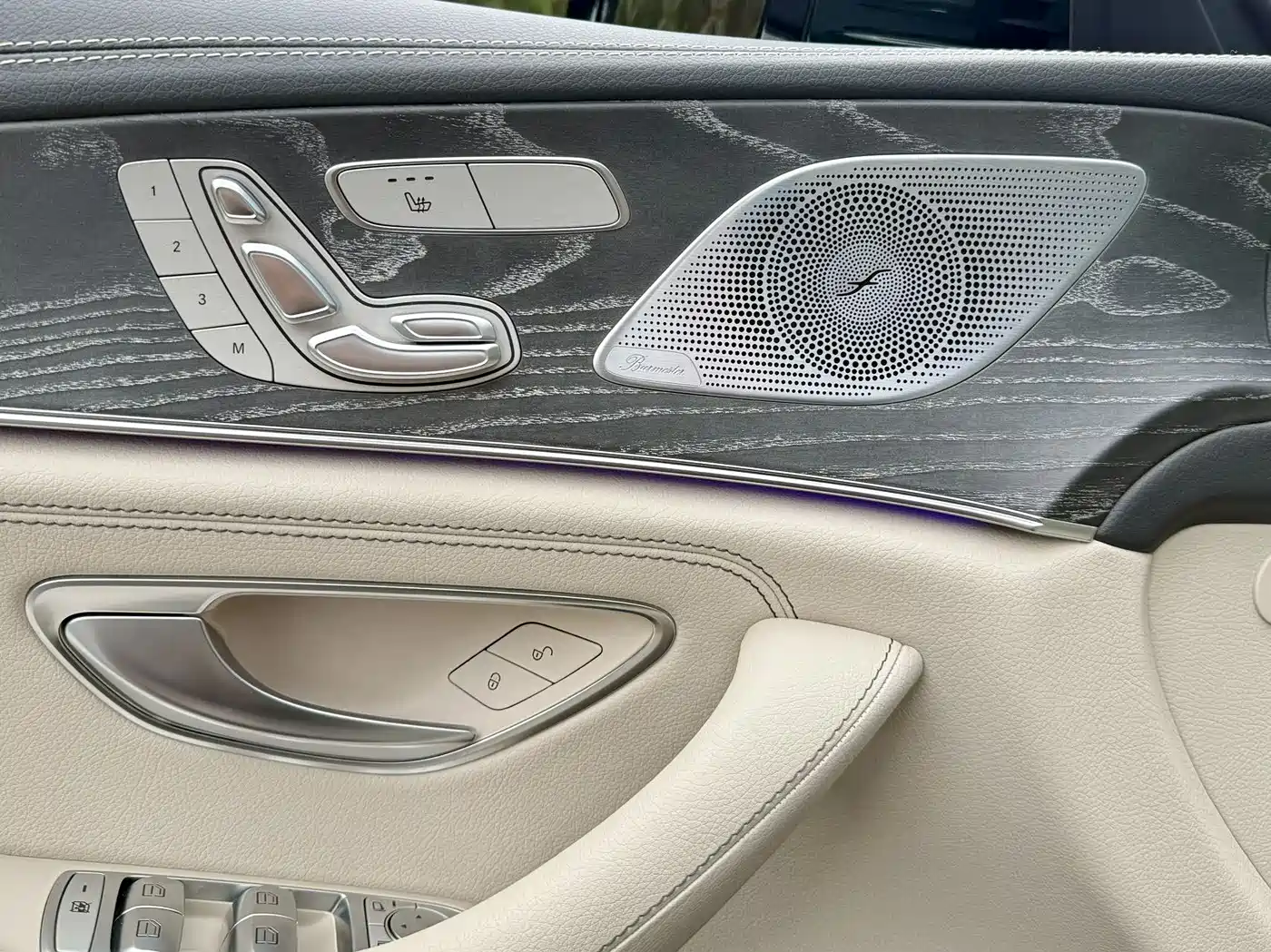 Mercedes-Benz CLS 2022 CLS 300 Dynamic фото 11