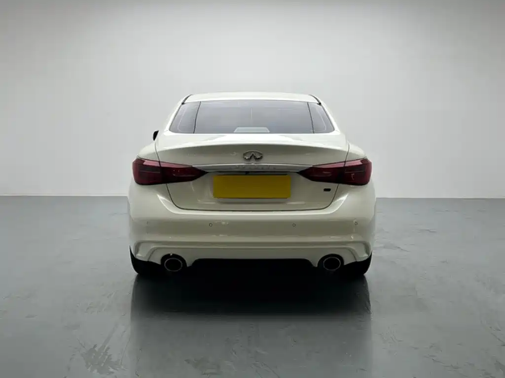 Infiniti Q50L 2019 2018 2.0T Comfort (China VI)