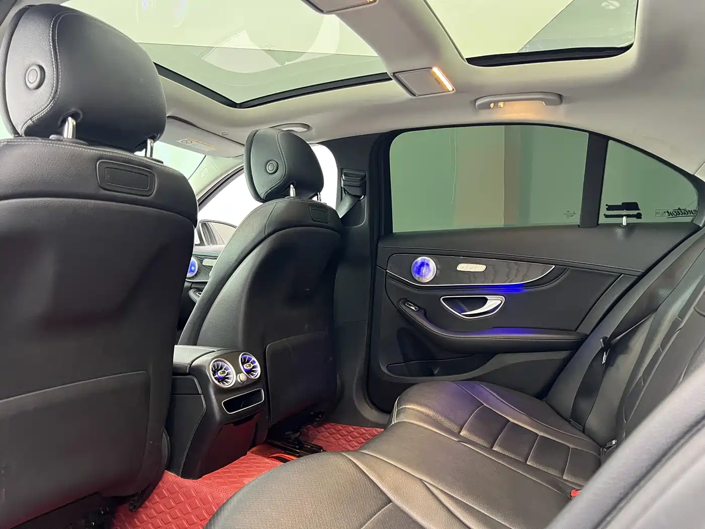 Mercedes-Benz C-Class 2020 Facelift C 260 L Sport фото 32