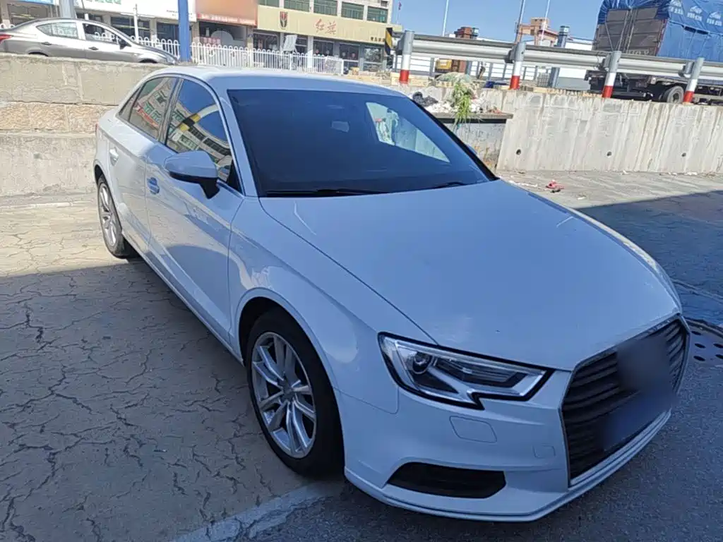 Фото 4 - Audi A3