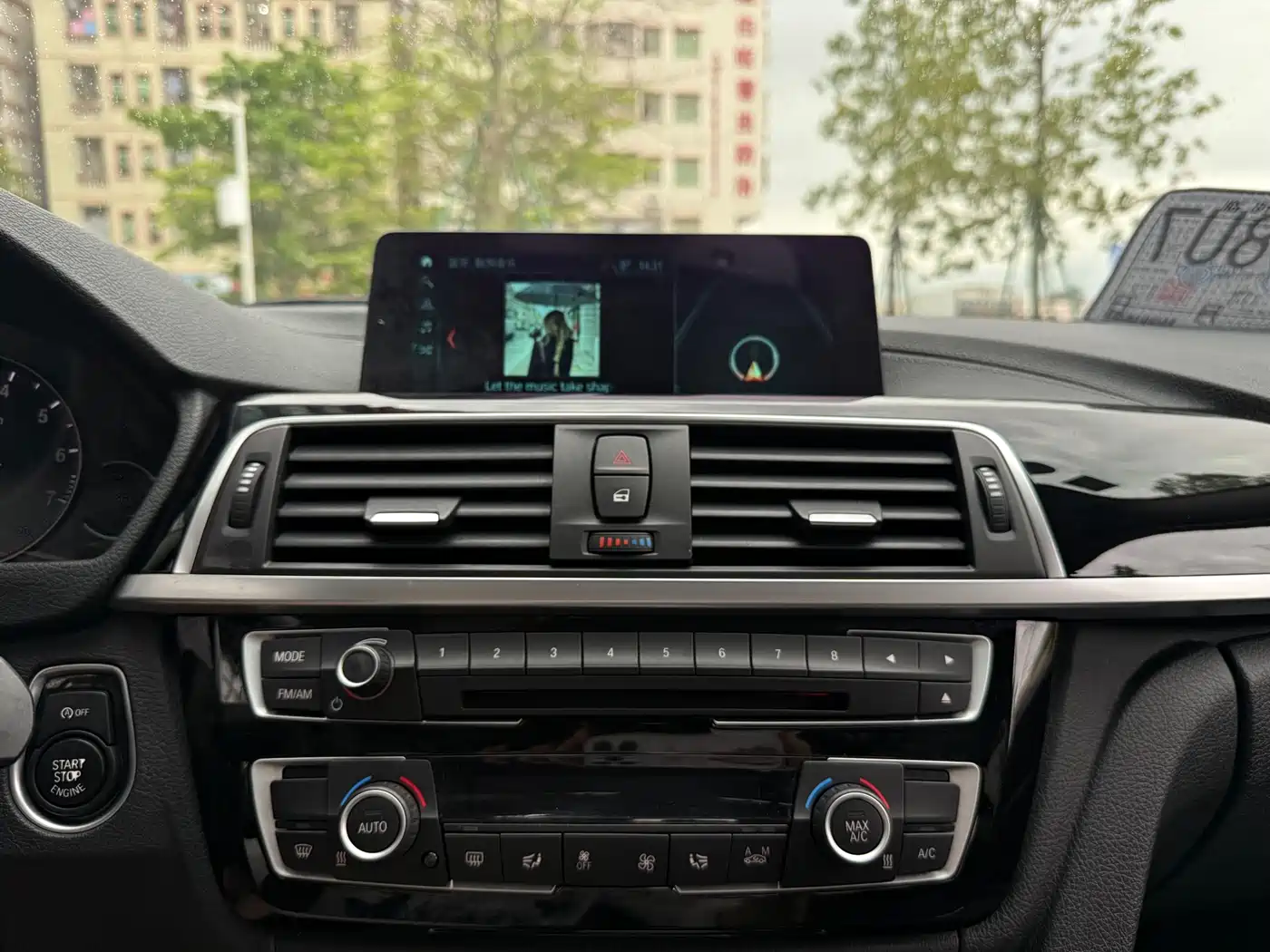 BMW 3 Series 2019 320Li M Sport Package фото 17
