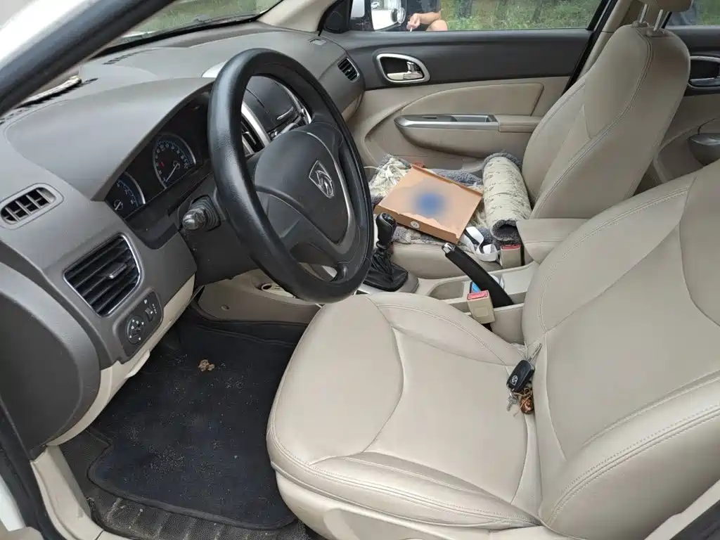 Baojun 630 2016 2014 1.5L Manual Comfort