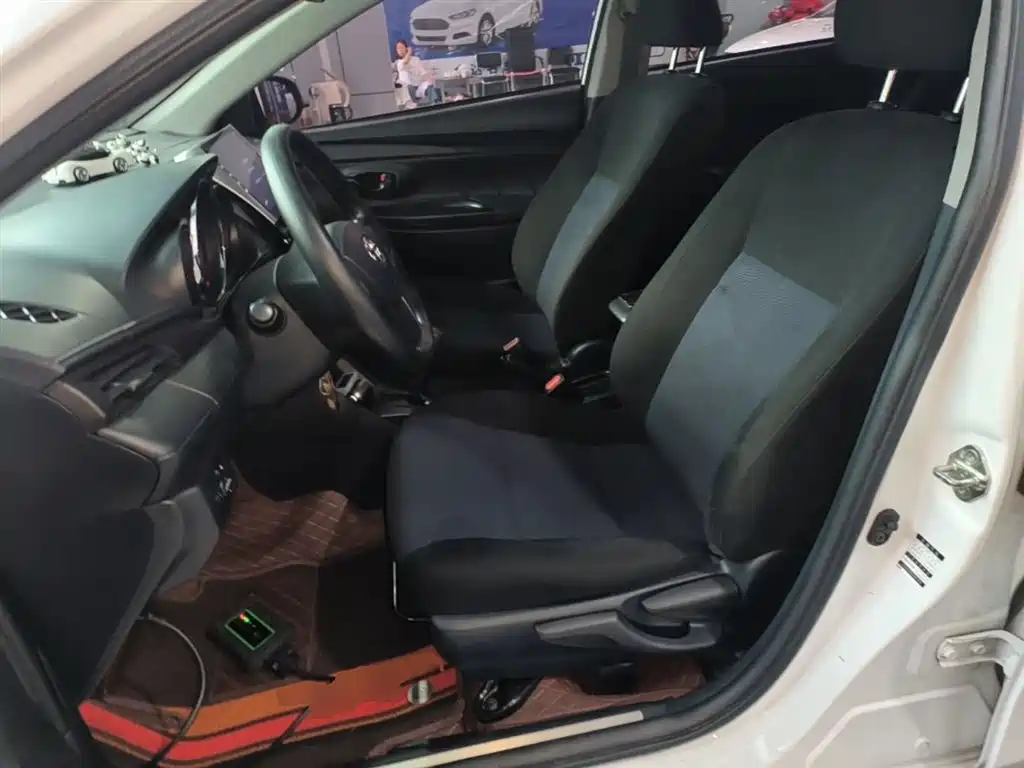 Toyota YARiS L Zhi Xuan 2016 Facelift 1.5E CVT Charming Edition фото 15
