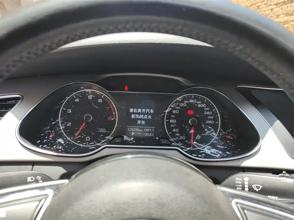 Audi A4L 2016 35 TFSI Automatic Comfort фото 8