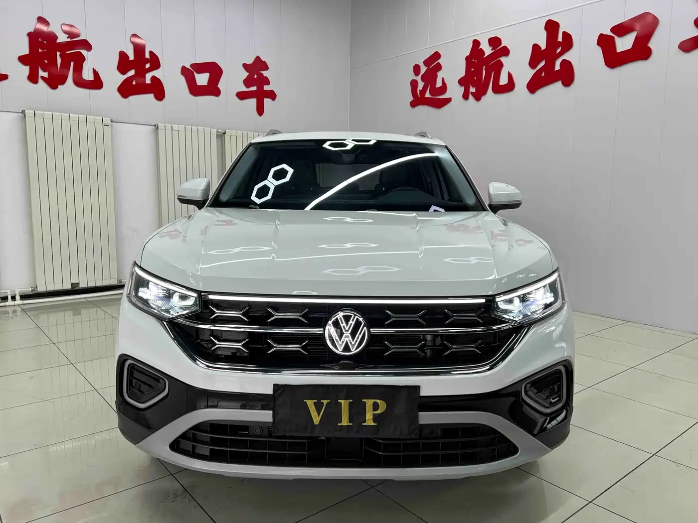 Volkswagen Tayron 2023 280TSI 2WD Luxury Plus Advanced Edition фото 2