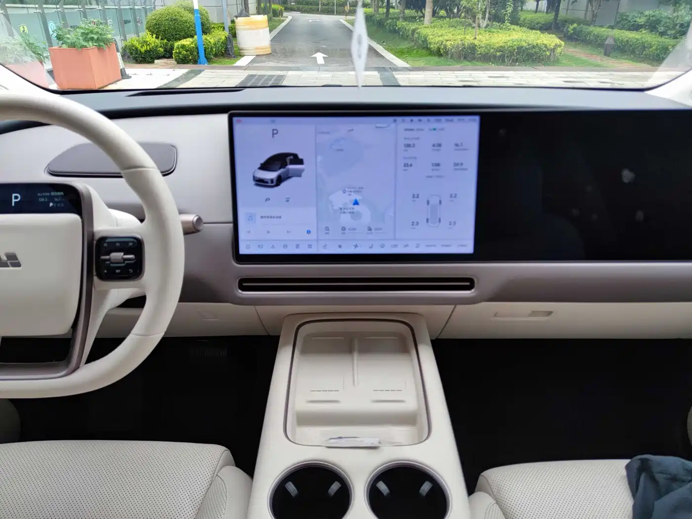 Li Auto Li i8 2025 2025 Standard Edition