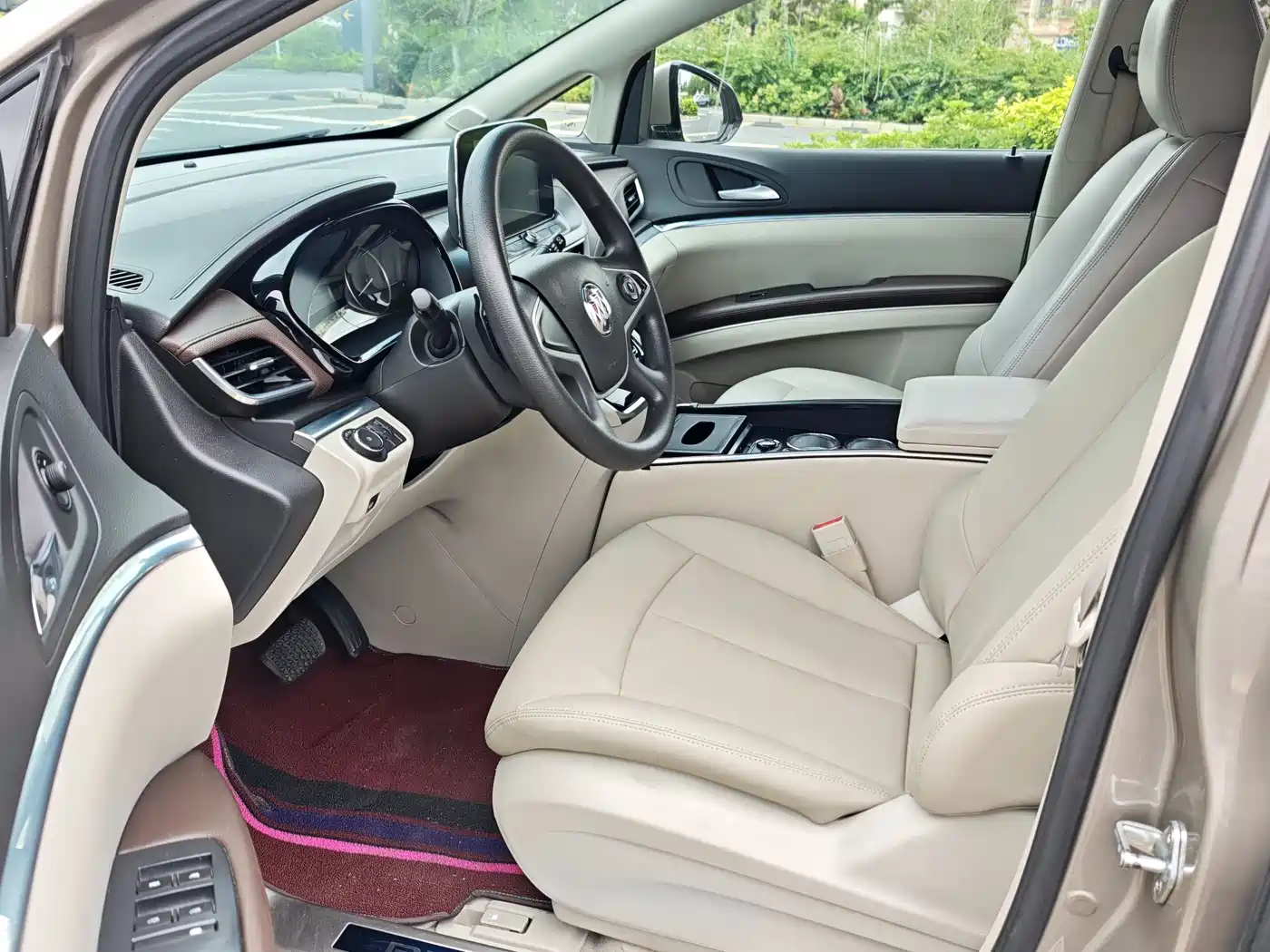 Buick GL8 2022 Land Business Class 652T Comfort фото 14