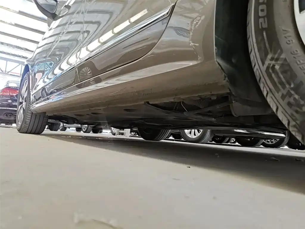 Volkswagen Sagitar 2018 1.6L Automatic Comfort фото 22