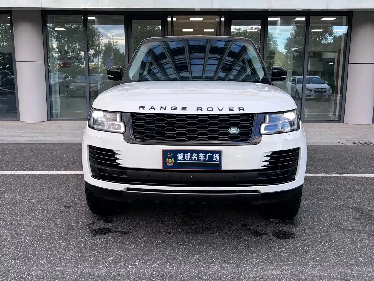 Фото 1 - Land Rover Range Rover