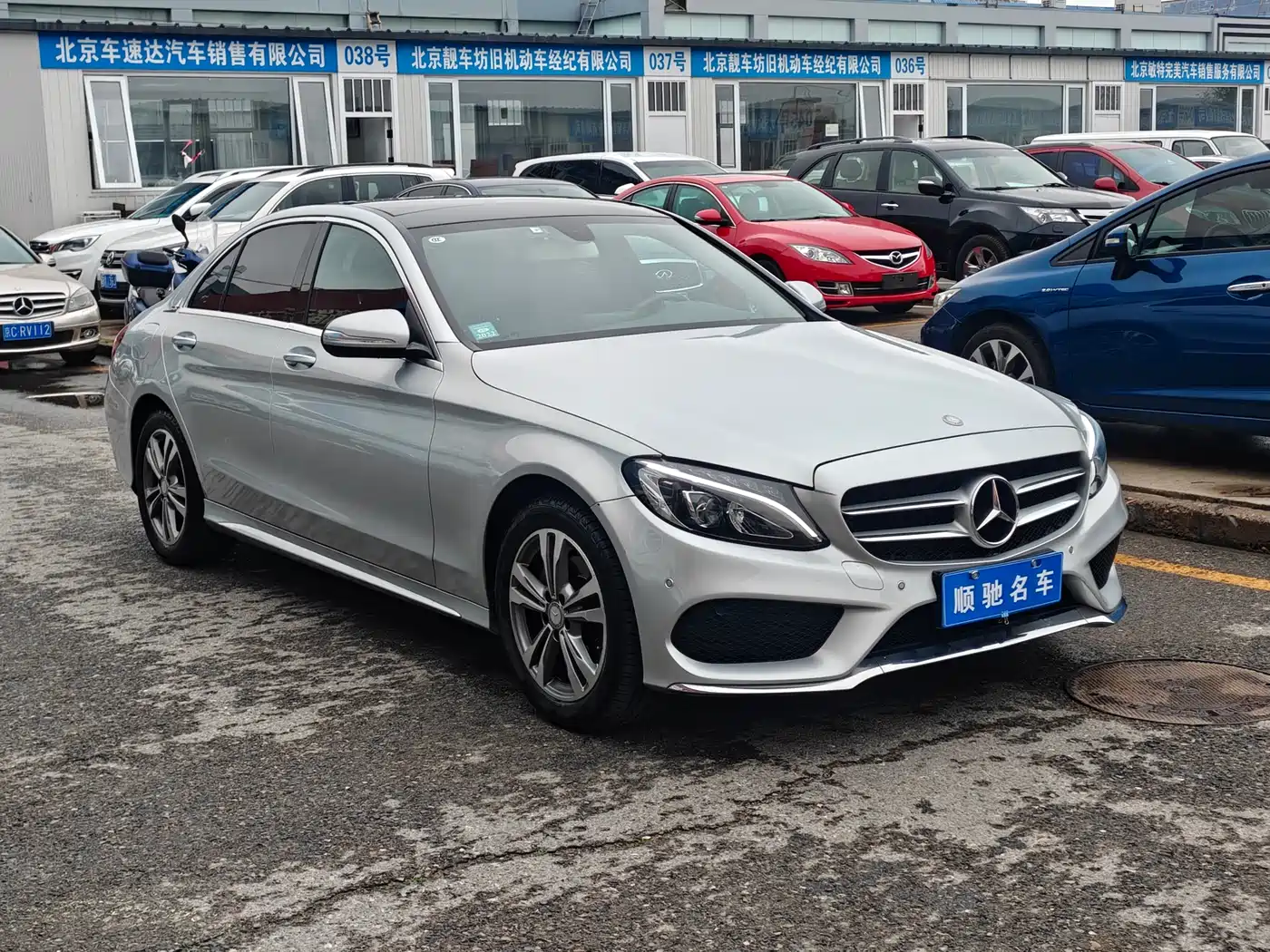 Mercedes-Benz C-Class 2015 Facelift C 200 L Sport фото 3
