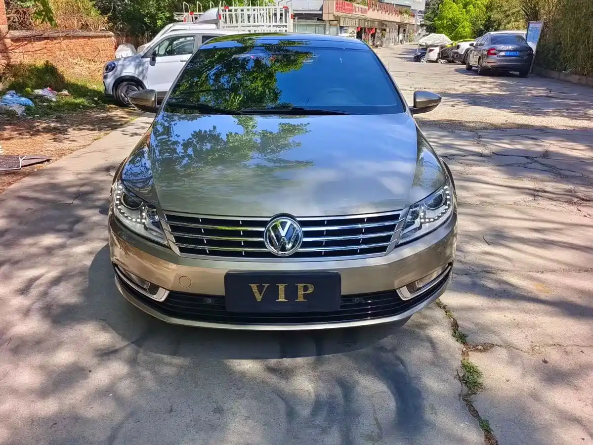 Volkswagen FAW-Volkswagen CC 2016 Model 1.8TSI Premium фото 2