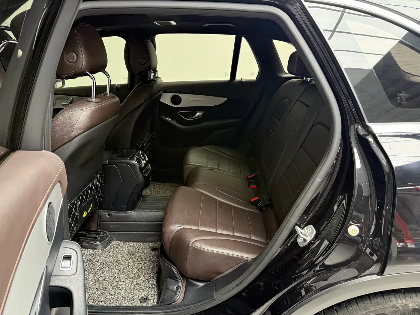 Mercedes-Benz GLC 2022 Facelift III GLC 260 L 4MATIC Dynamic фото 14