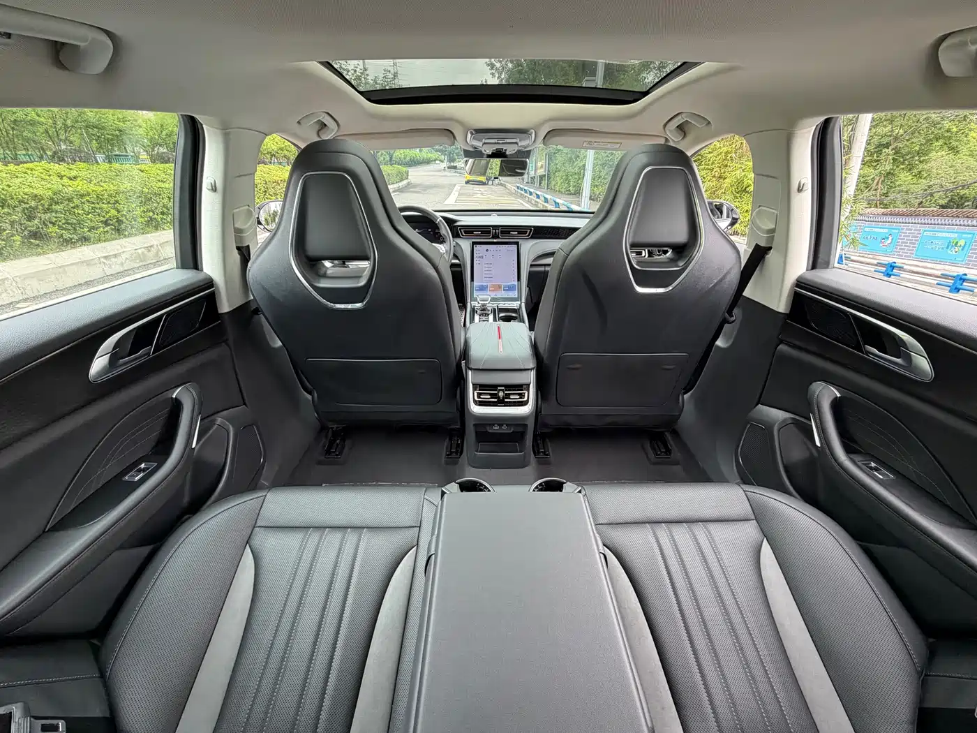 Hongqi H6 2023 2.0T Elegance Edition фото 20