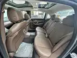 Фото 7 - Mercedes-Benz E-Class