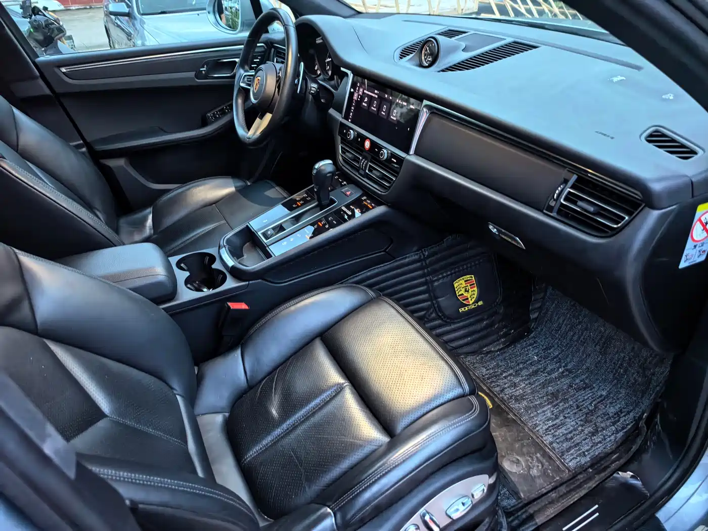 Porsche Macan 2022 Macan 2.0T фото 6