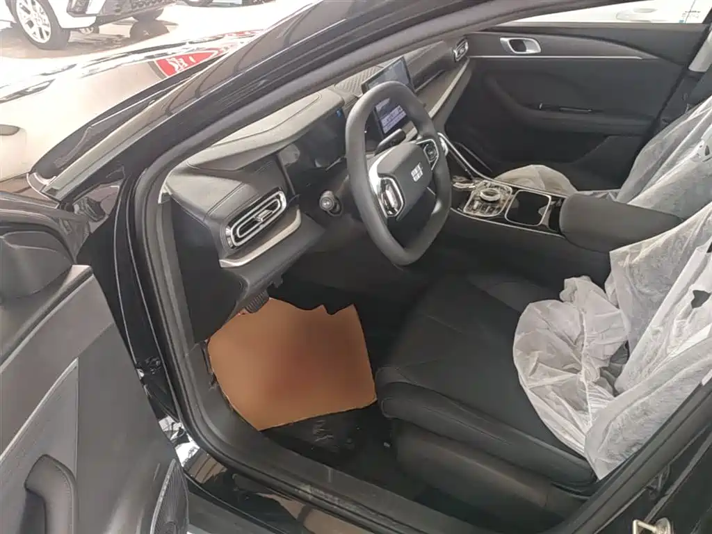 Geely Galaxy Galaxy Stellar 6 2025 Model 60km Free Edition фото 16