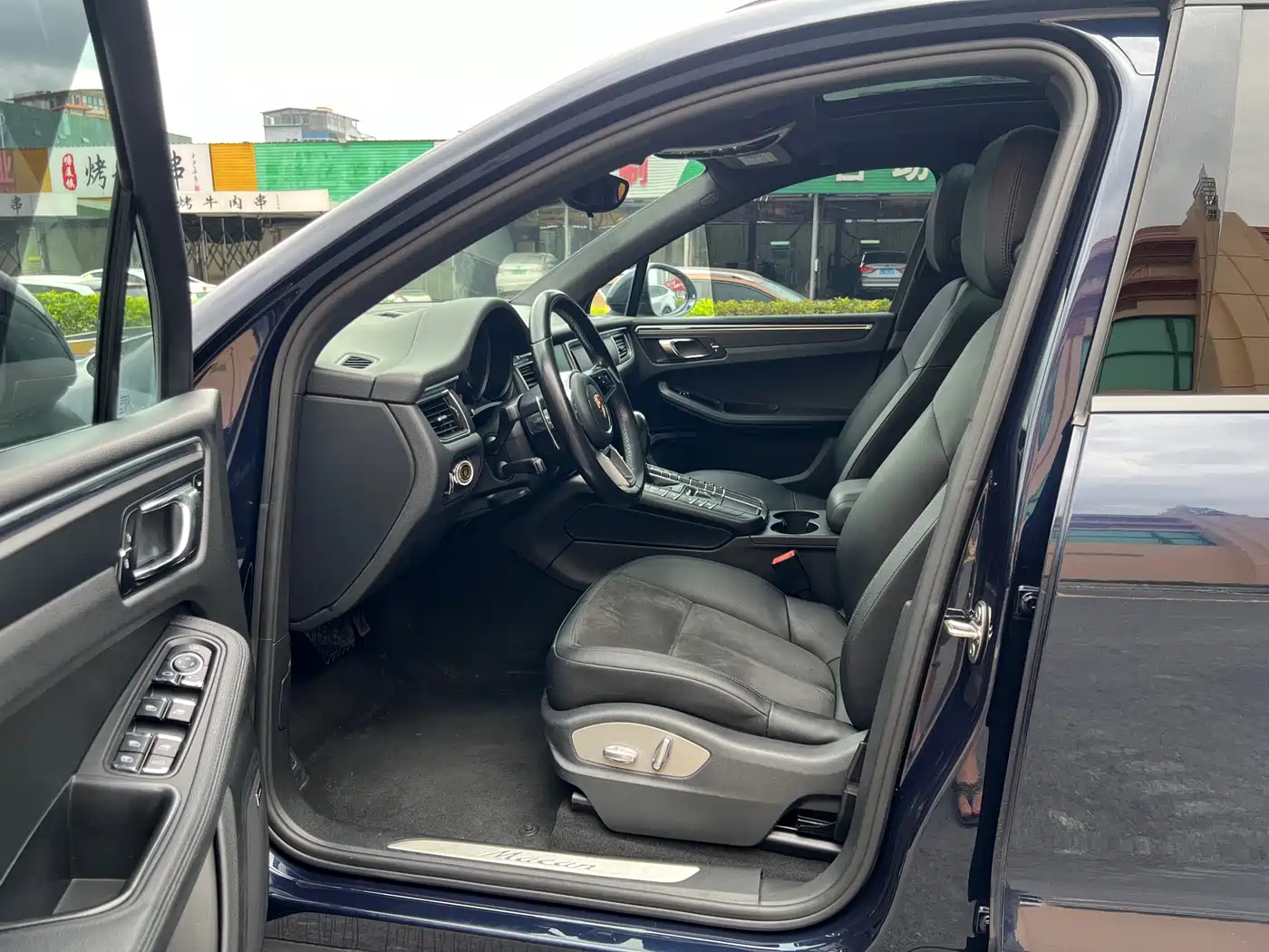 Porsche Macan 2017 Macan 2.0T фото 9