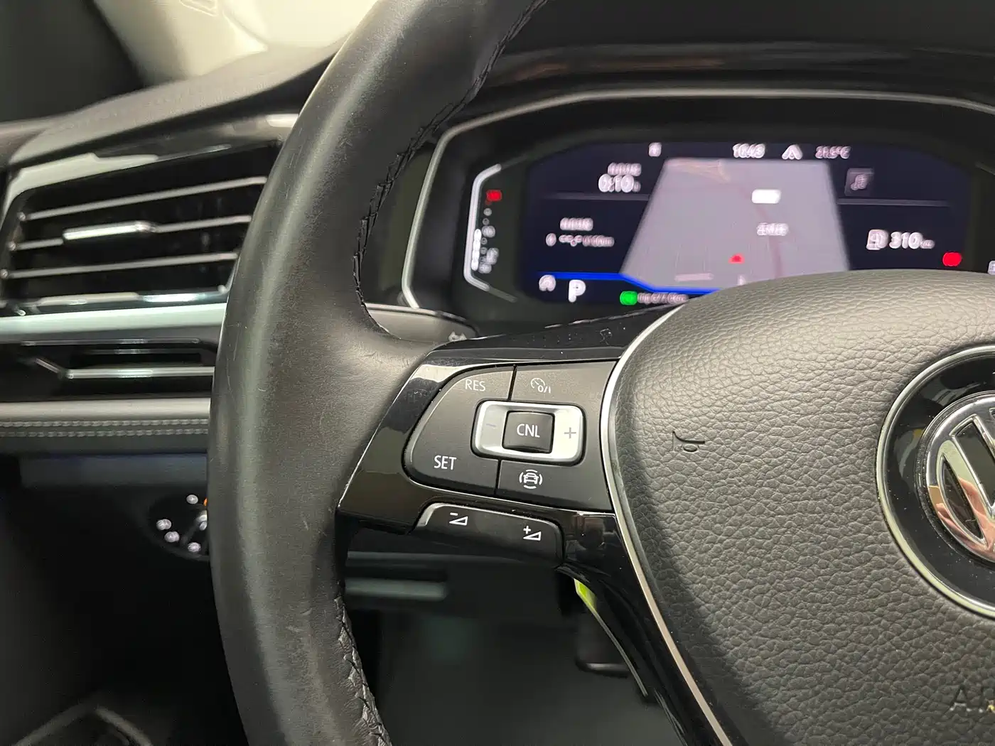 Volkswagen Sagitar 2021 280TSI DSG Luxury Smart Connect фото 16