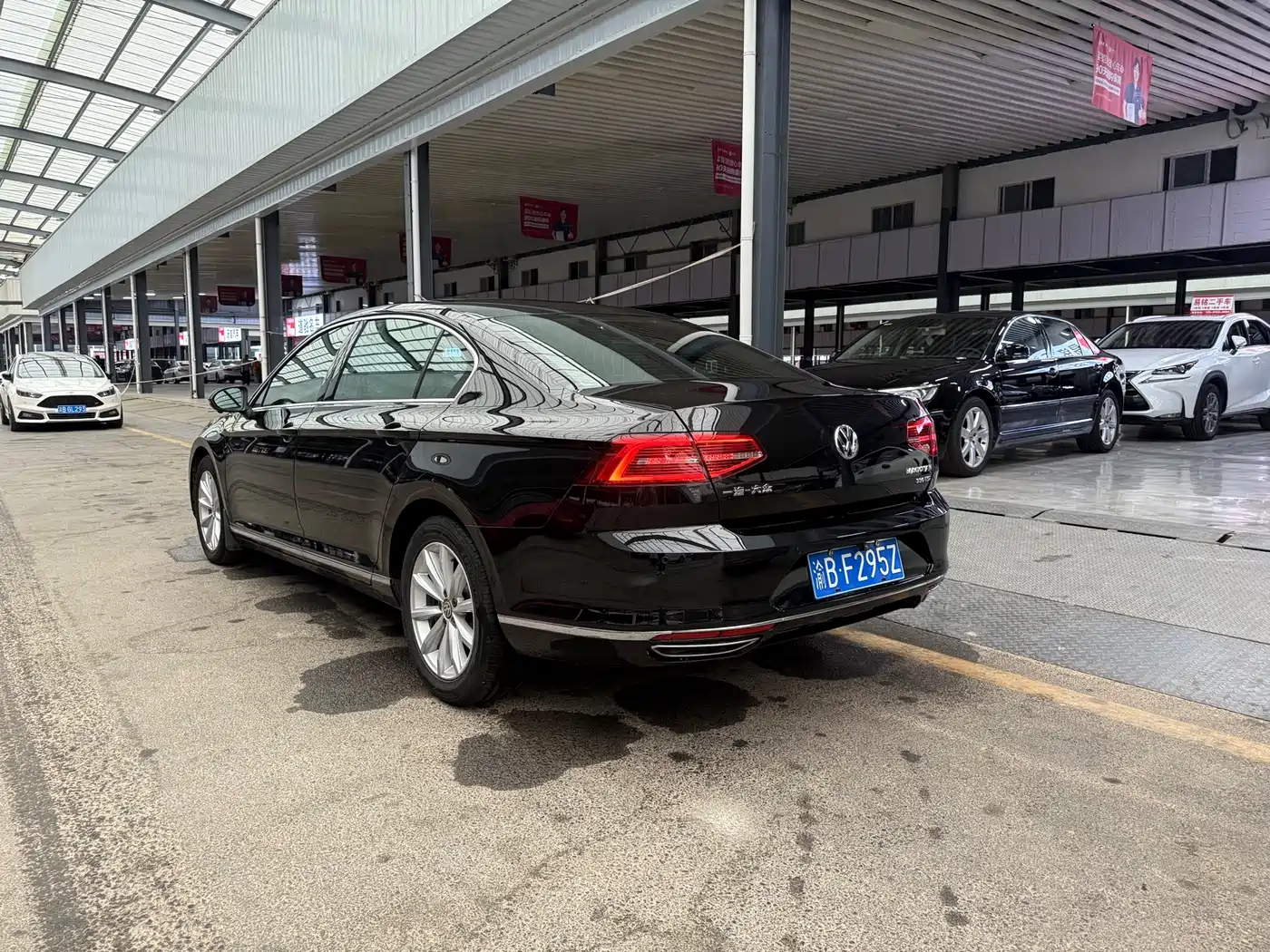 Volkswagen Magotan 2019 330TSI DSG Leading China VI фото 18