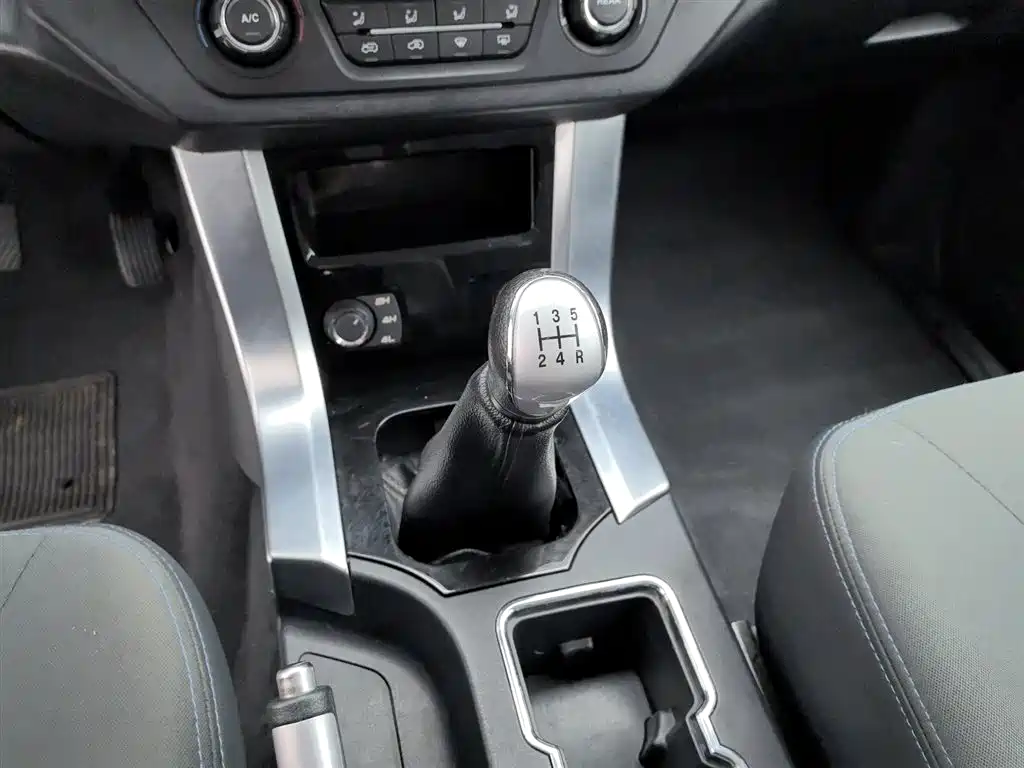 Leopaard Liebao Q6 2015 2.4L Manual 4WD Excellence фото 13