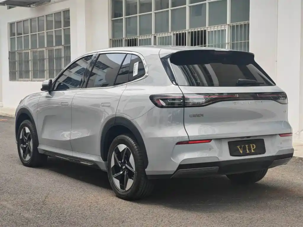 GEELY GALAXY GALAXY E5