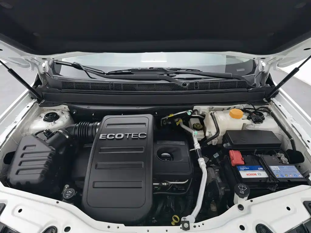 Chevrolet Captiva 2012 2012 Model 2.4L 2WD Urban Edition 5-Seater