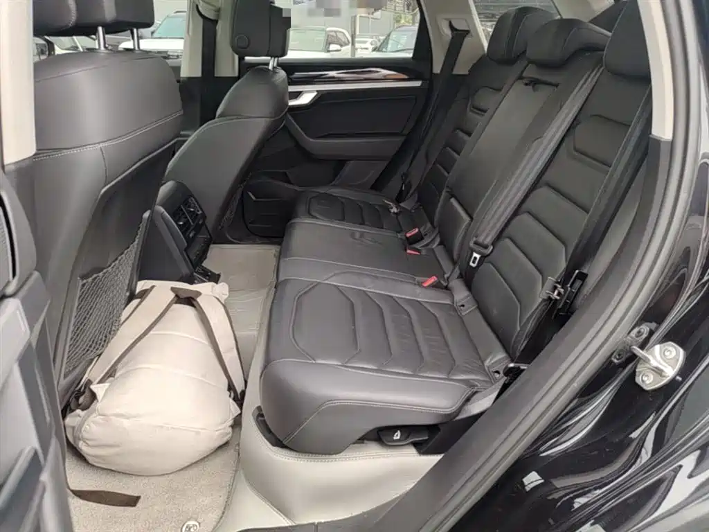 Volkswagen Touareg 2019 2.0TSI Pilot Edition China VI фото 24