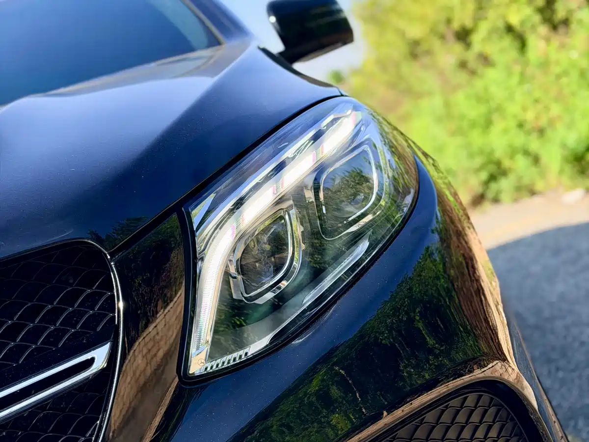 Mercedes-Benz GLE Coupe 2017 GLE 500 4MATIC Coupe SUV фото 7