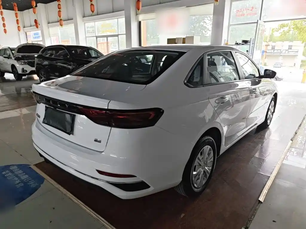 Geely Emgrand 2026 2025 4th Gen 1.5L Manual Starlight Edition