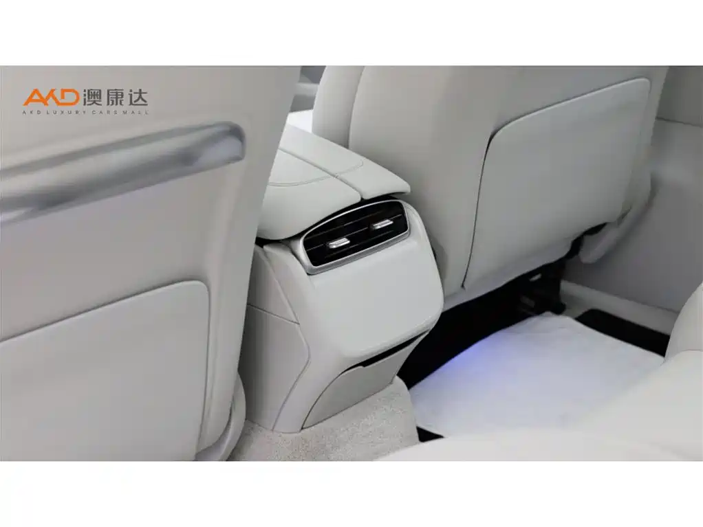 Mercedes-Benz EQE 2022 350 Pioneer Edition фото 9
