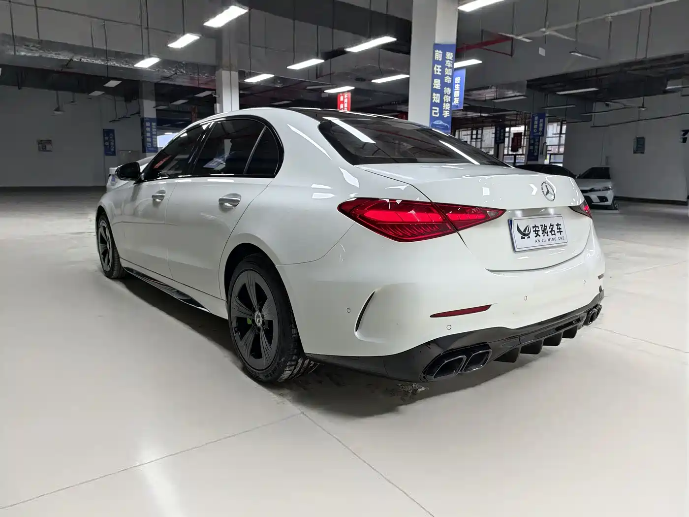 MERCEDES-BENZ C CLASS