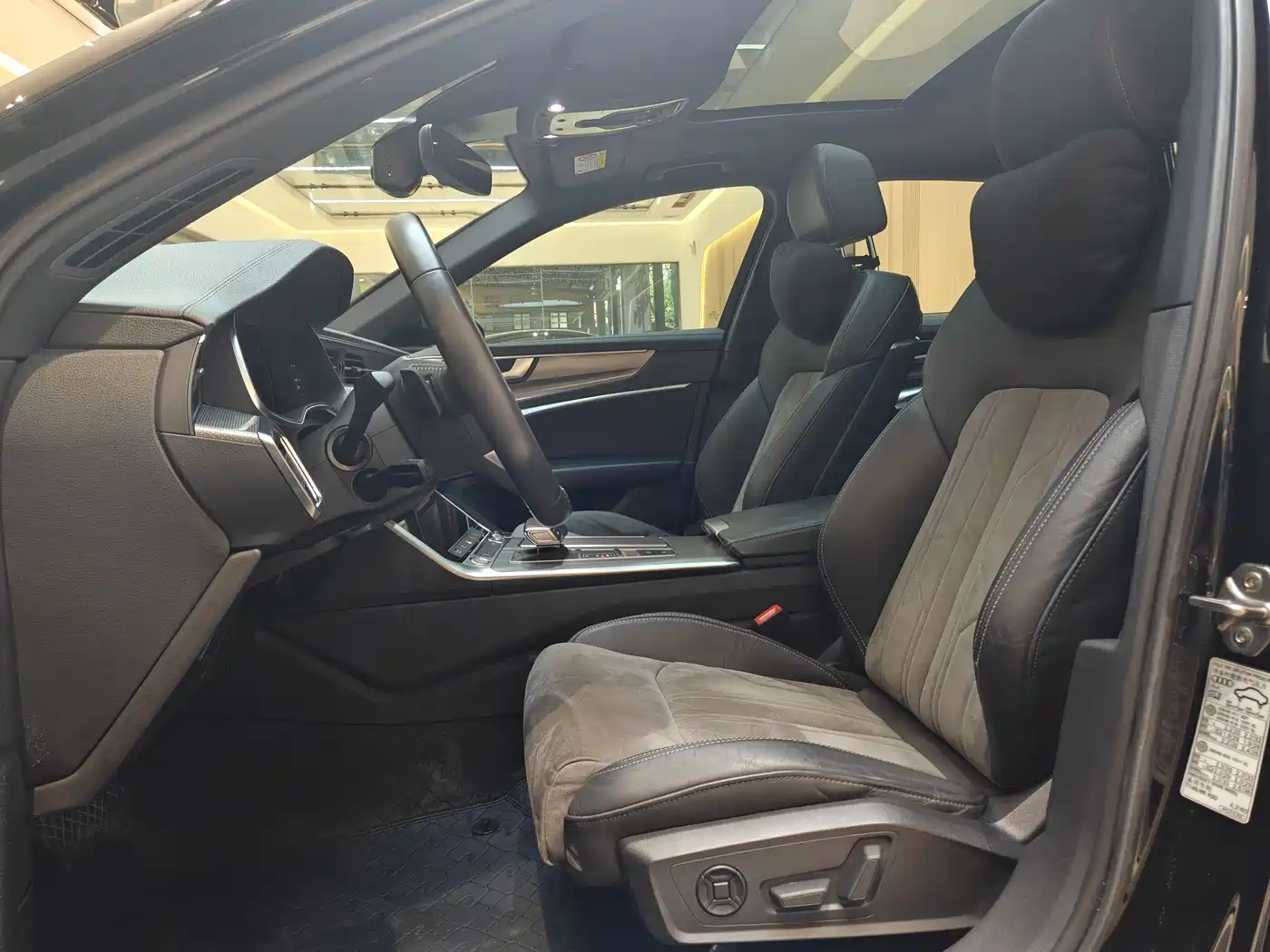 Audi A6L 2020 40 TFSI Luxury Dynamic фото 5