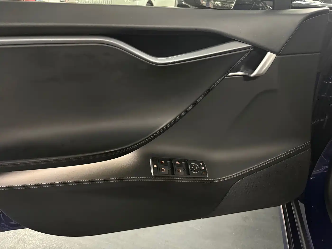 Tesla Model S 2019 2017 Model S 75D Standard Range