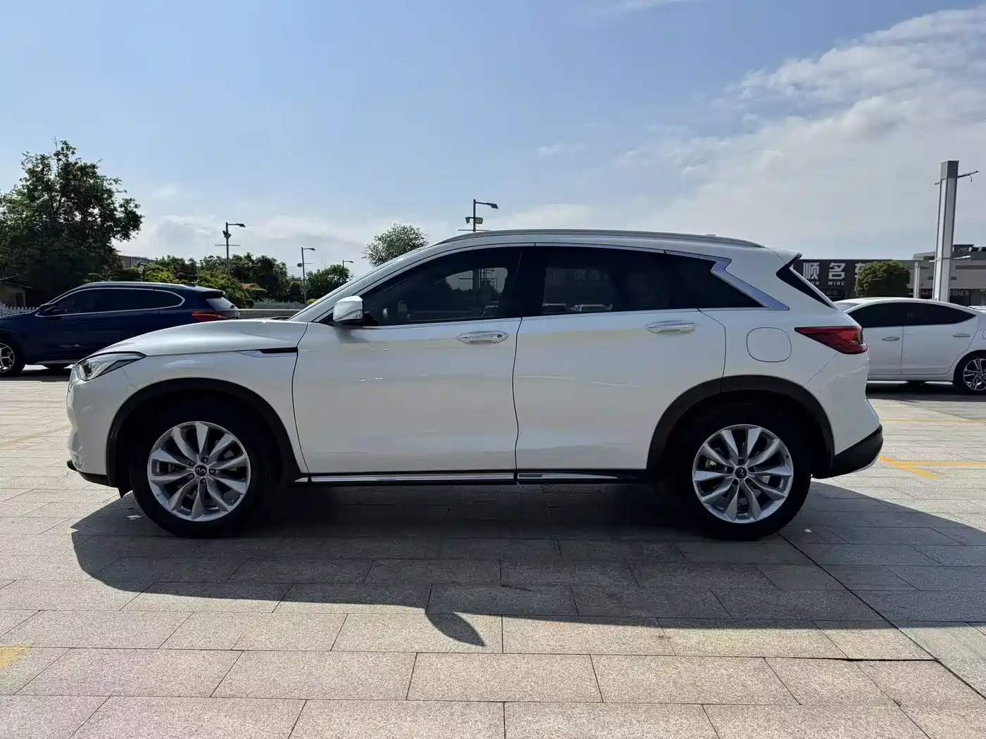 Infiniti QX50 2020 2020 2.0T 2WD Fashion Edition