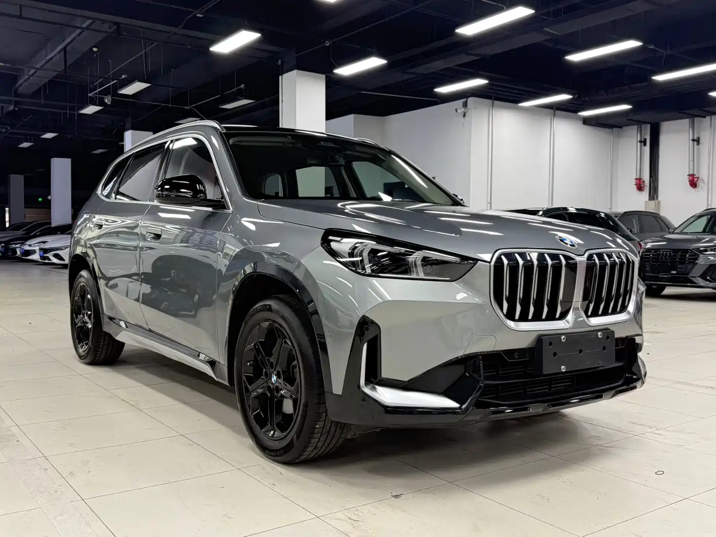 BMW X1 2023 sDrive20Li X Design Package фото 4