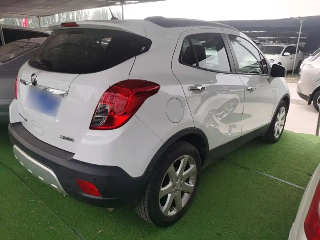 Фото 8 - Buick Encore