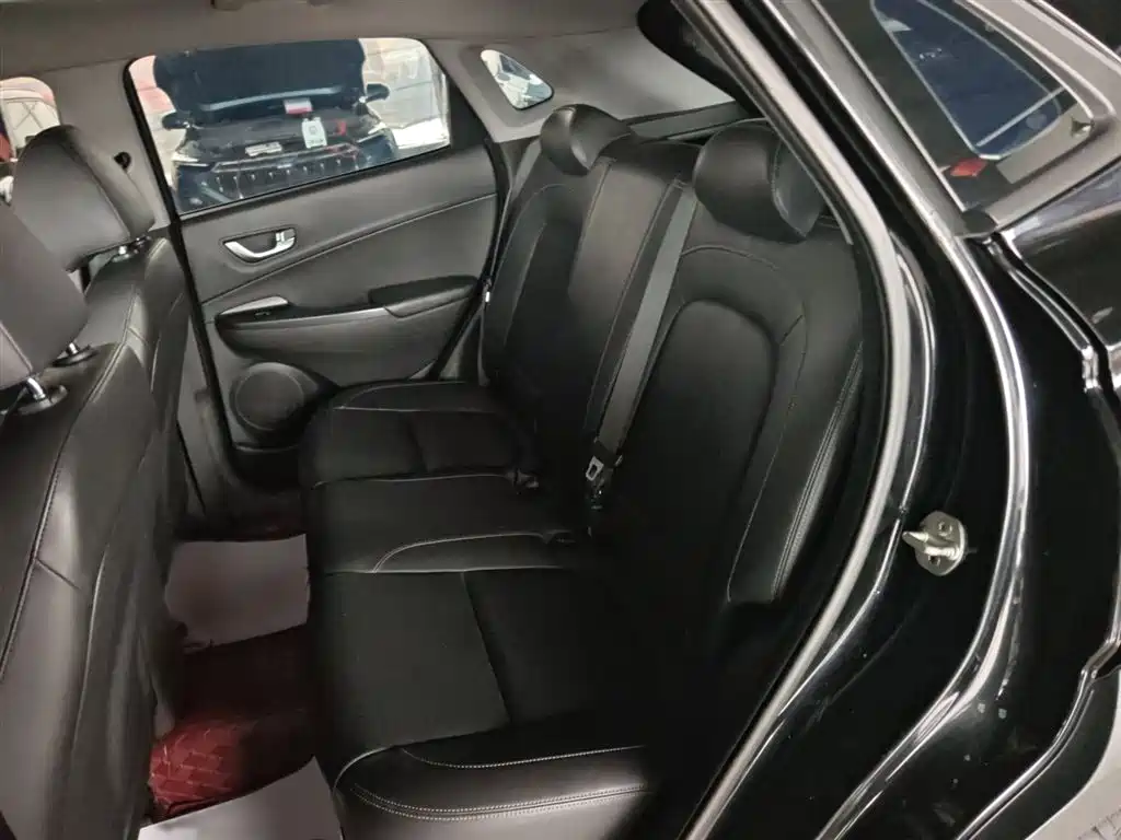 Hyundai ENCINO 2018 1.6T DCT ZhiLian Edition China V фото 9