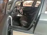 Фото 15 - Geely Vision X3