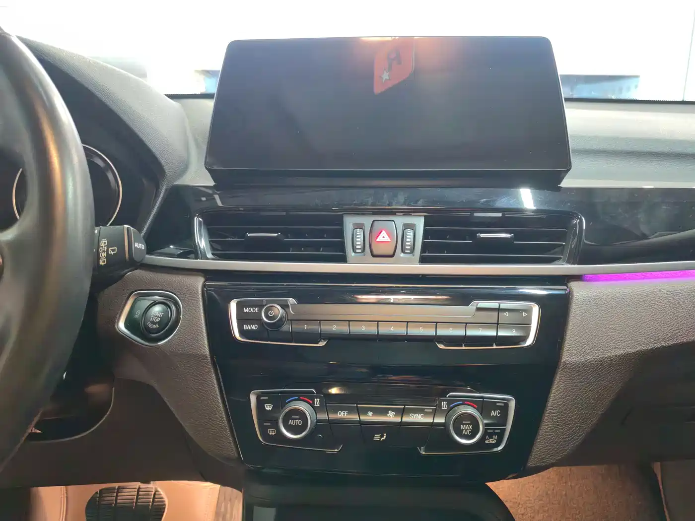 BMW X1 2022 sDrive25Li Leading фото 8