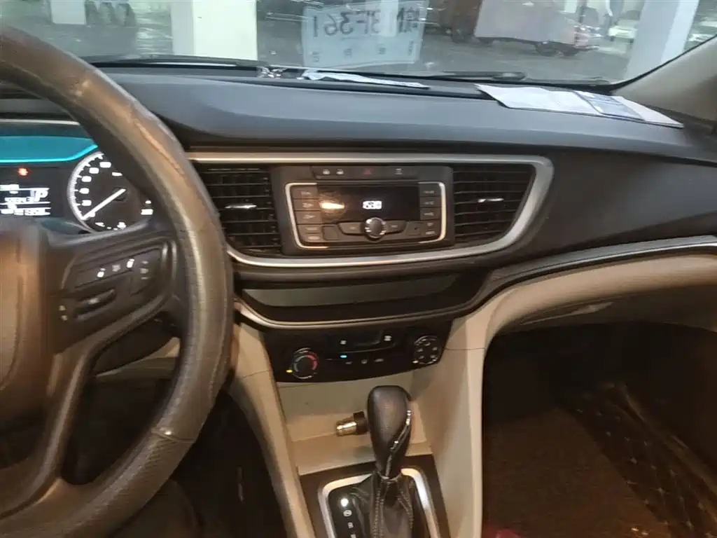 Buick Excelle 2017 15N Automatic Progressive фото 13