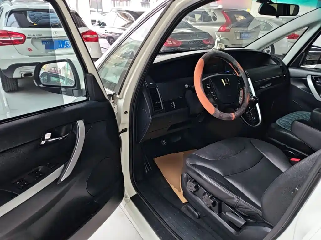 Luxgen Luxgen7 MPV 2016 2015 2.0T Luxury